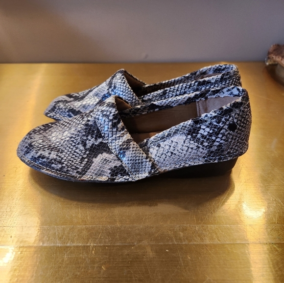 Nurse Mates Shoes Size 8 - Picture 3 of 9